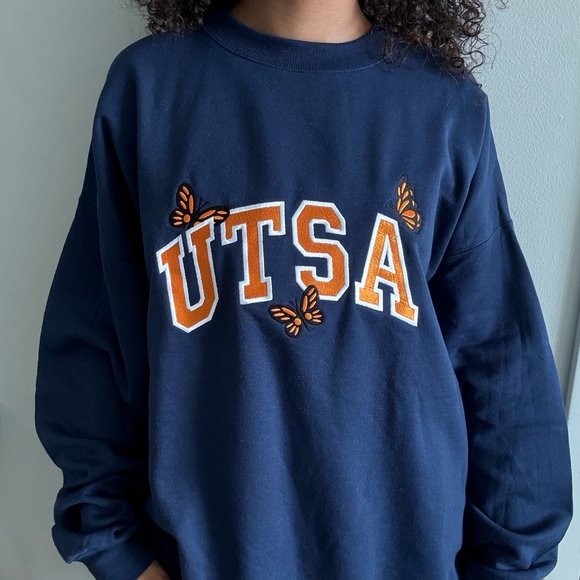UTSA sweatshirt Univerity of Texas at San Antonio - Picture 1 of 2